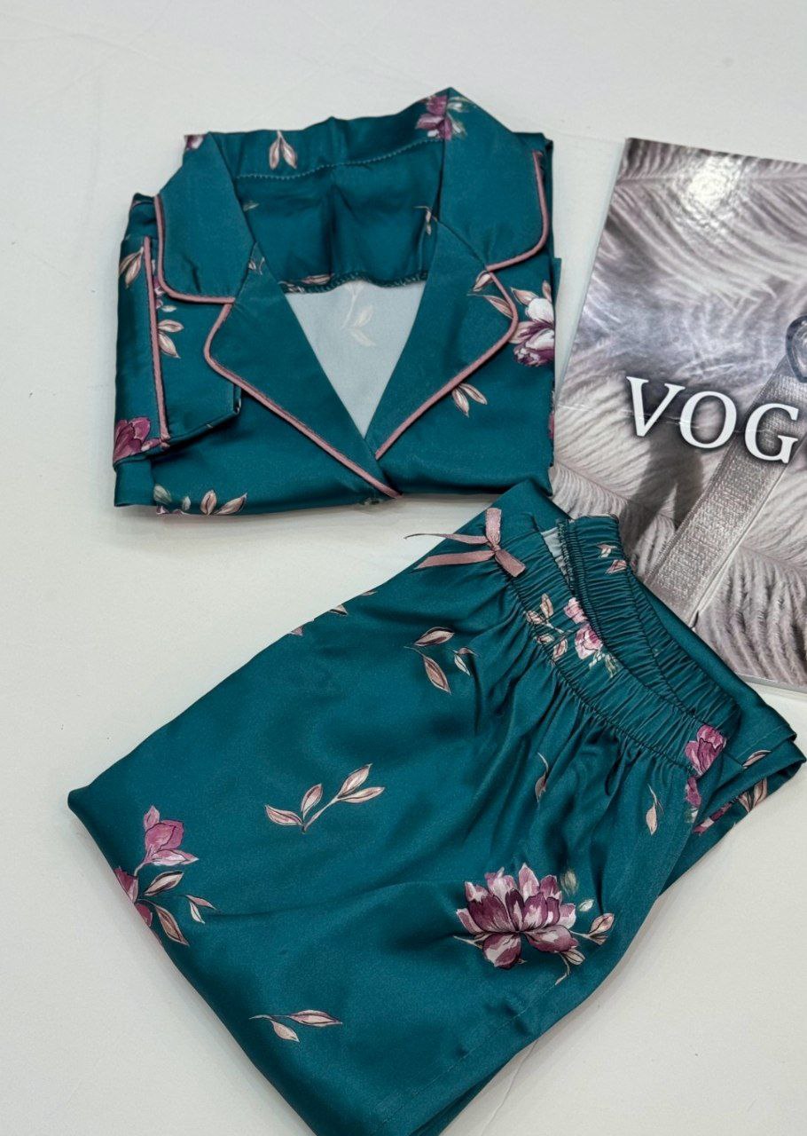 خرید آنلاین لباس خواب ساتن